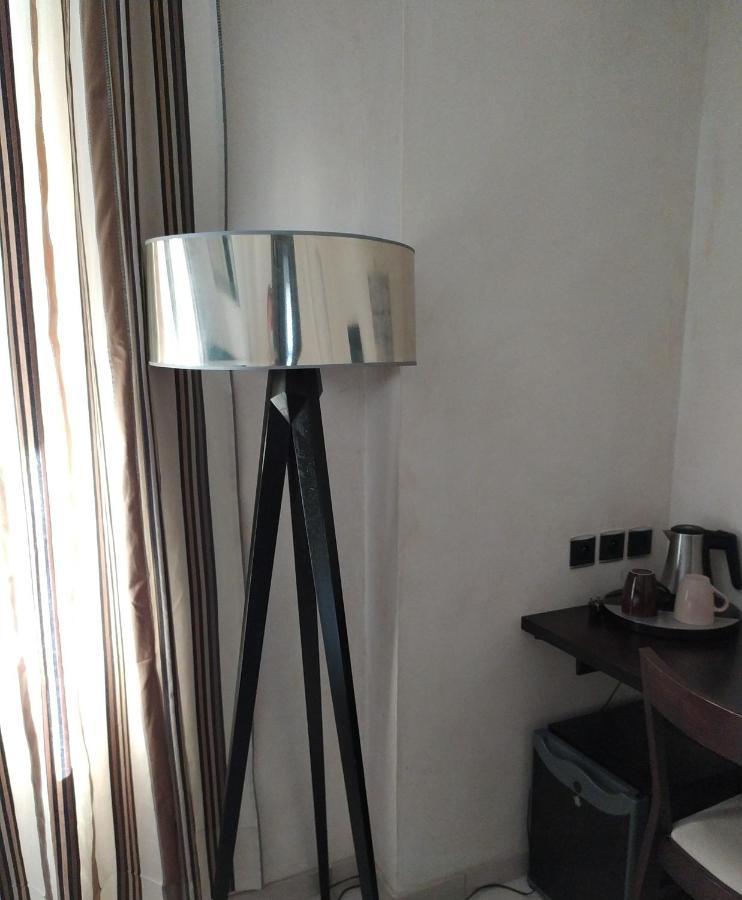 Hotel Le Synaya Sanary-sur-Mer Zewnętrze zdjęcie