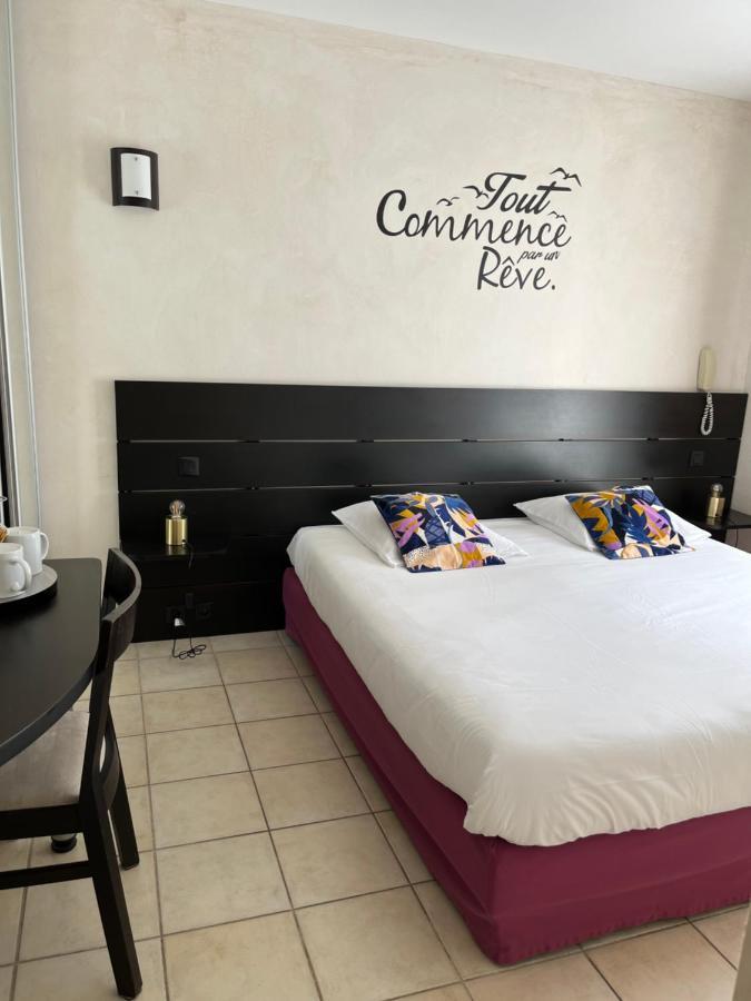 Hotel Le Synaya Sanary-sur-Mer Zewnętrze zdjęcie