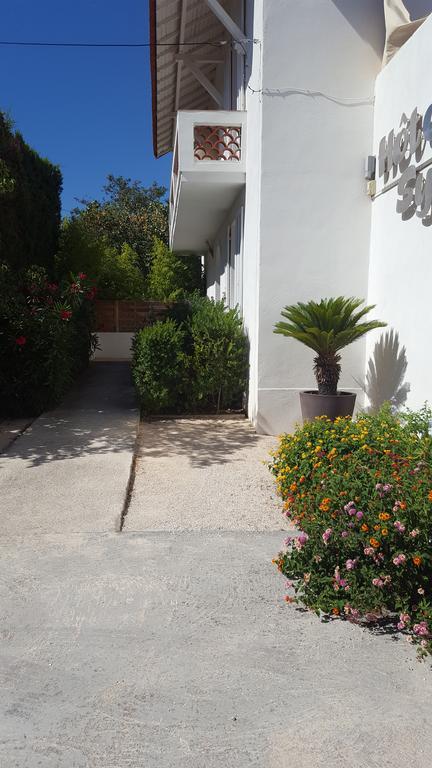 Hotel Le Synaya Sanary-sur-Mer Zewnętrze zdjęcie