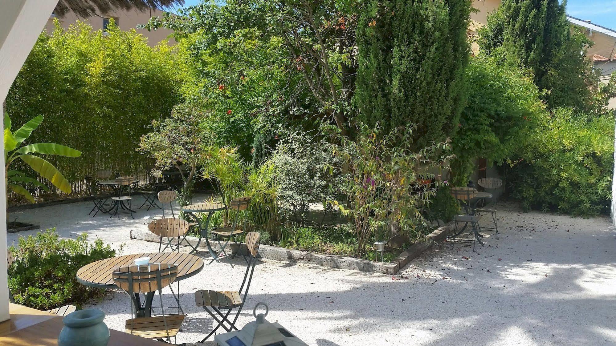 Hotel Le Synaya Sanary-sur-Mer Zewnętrze zdjęcie